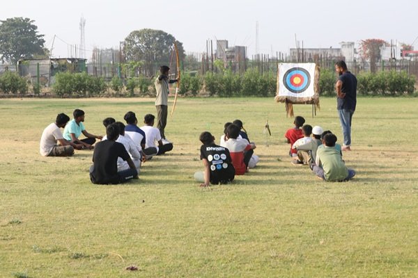 Traditional archery on campus
